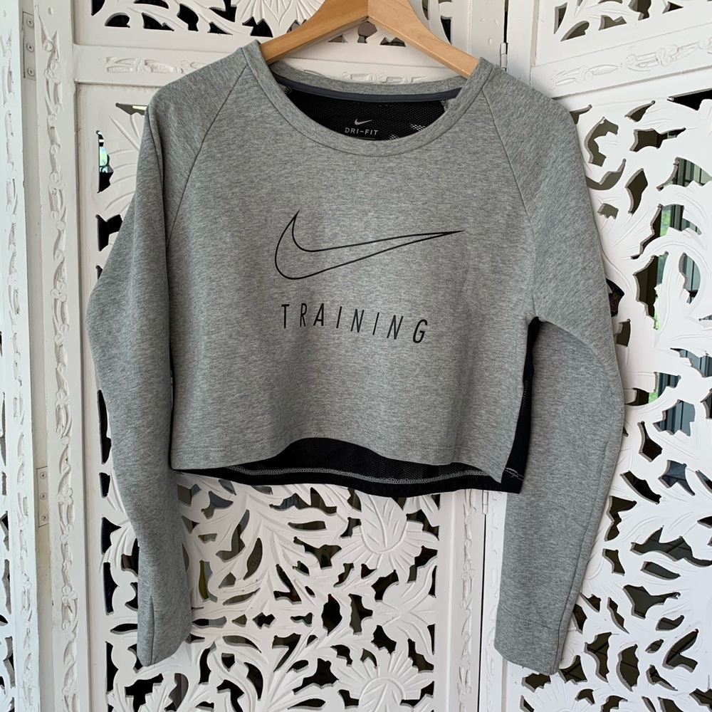 Nike Dri-Fit Longsleeve Mesh Backed Crop Top